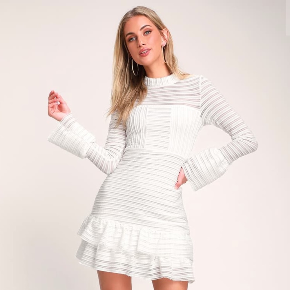 NWT Lulu’s White Ruffled Long Mini Sleeve Dress